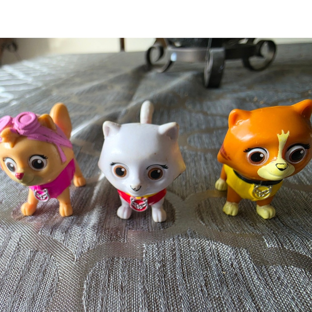Paw Patrol Cat Pack Figures Set of 3 Wild Rory Leo Orange White Tan Toy Figures
